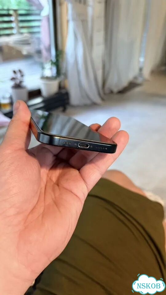 iPhone 16 Pro, 1 ТБ, SIM + eSIM фото 2