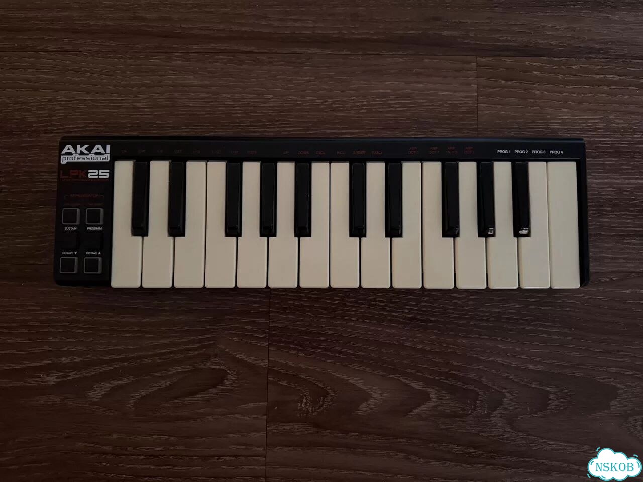 Клавиатура Akai lpk25 фото 1