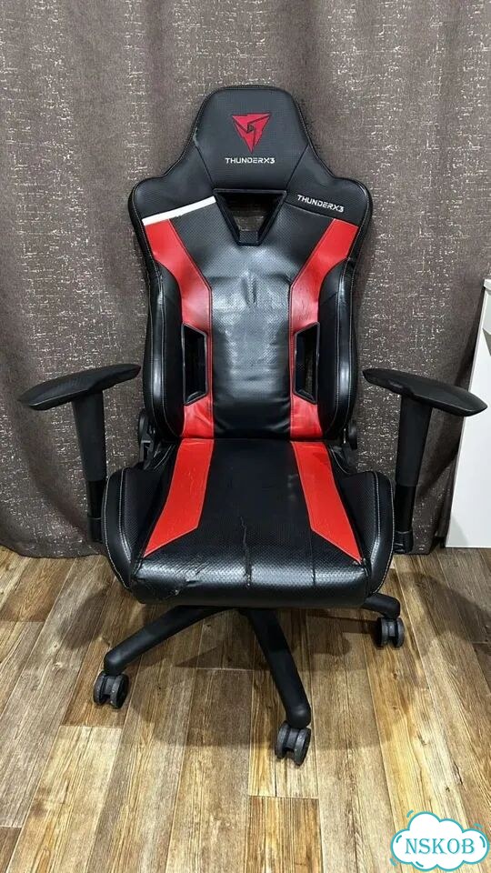 Игровое кресло Thunderx3 фото 2