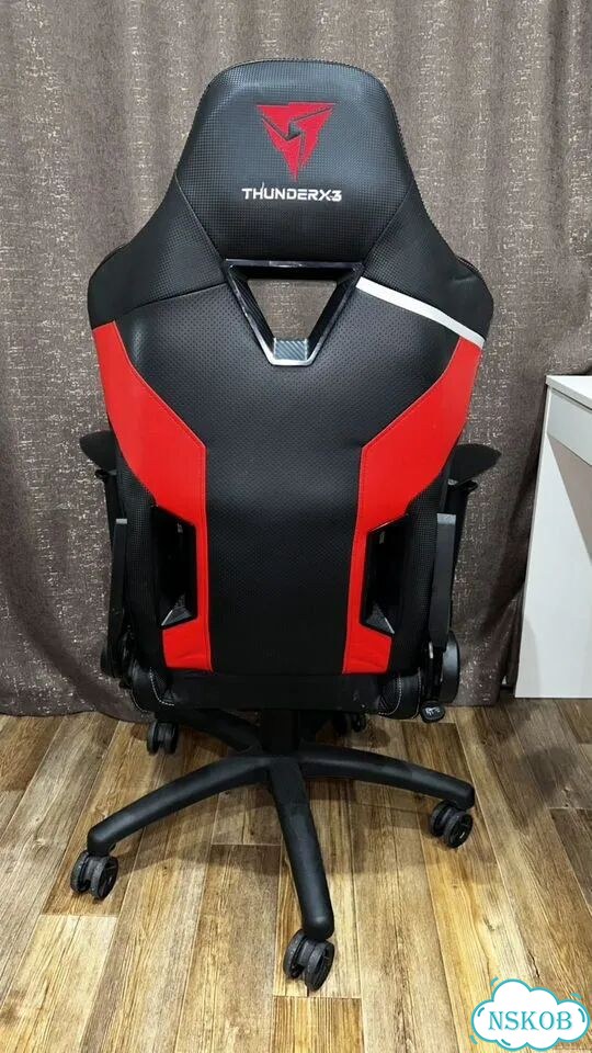 Игровое кресло Thunderx3 фото 3