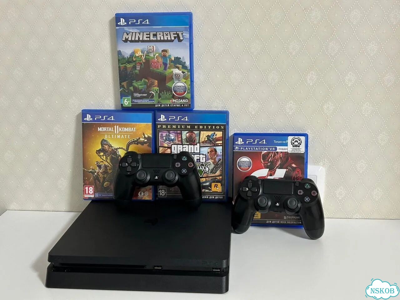 Sony playstation 4 slim фото 1