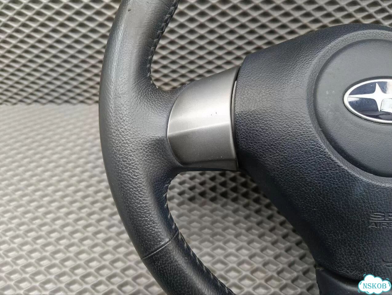 Рулевое колесо руль Subaru Impreza GH8 2009 фото 2