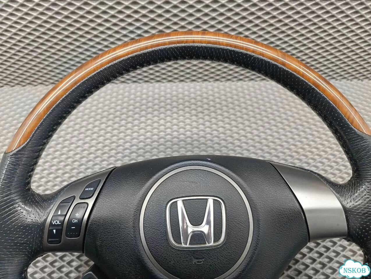 Рулевое колесо руль Honda Accord CM2 фото 4