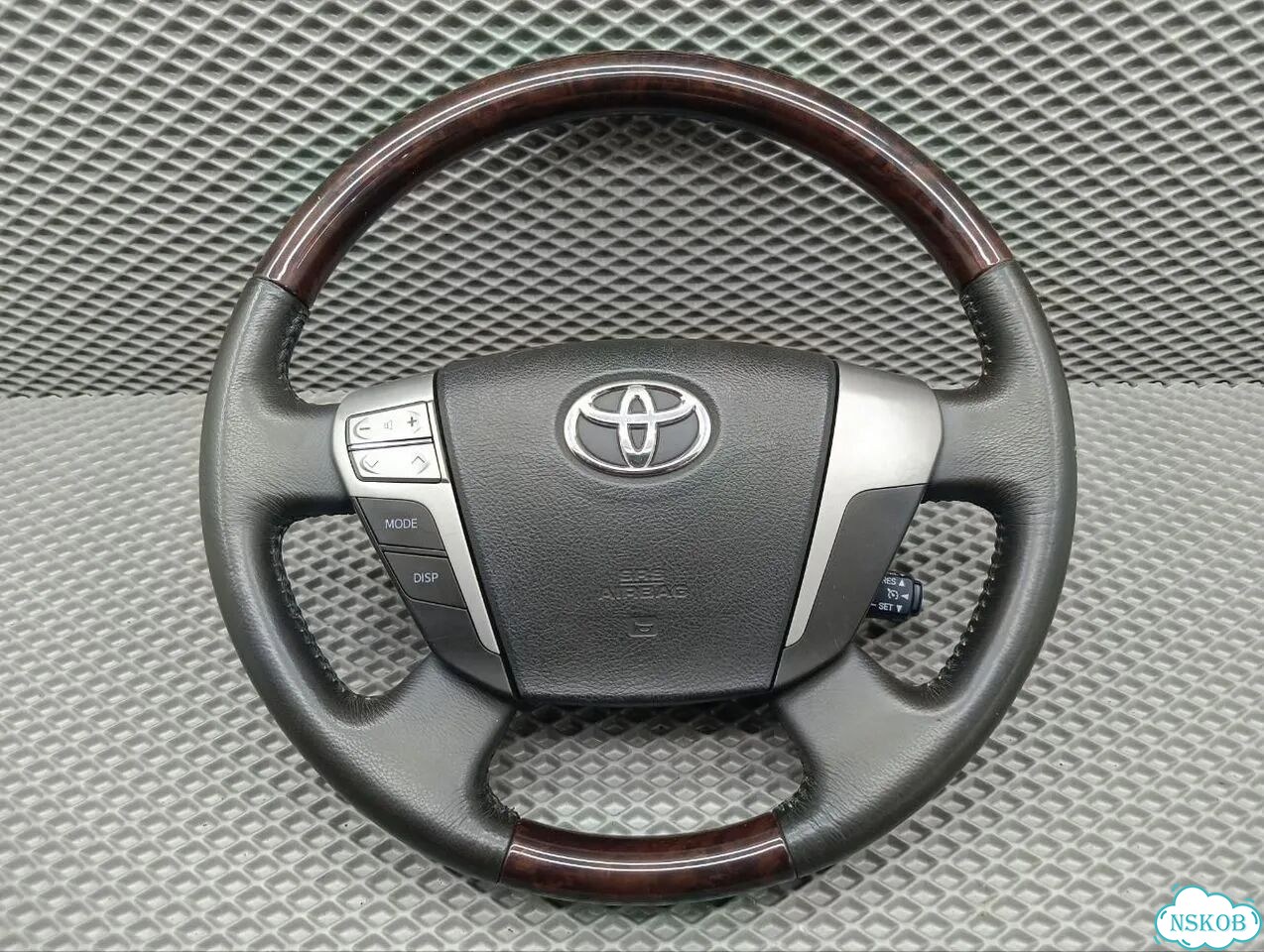 Рулевое колесо руль Toyota Alphard GGH20 2grfe фото 1