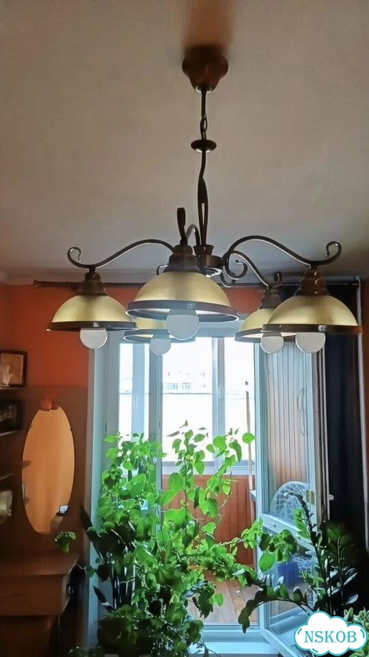 Люстра потолочная фото 1