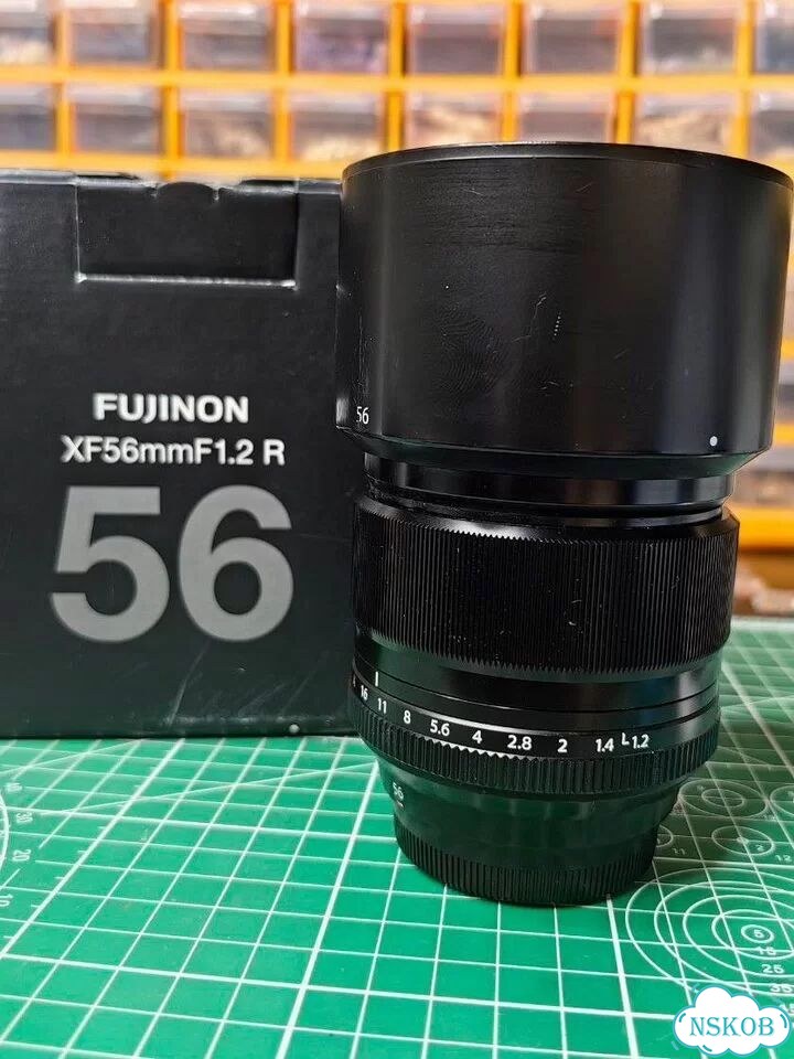 Объектив Fujinon XF 56mm F1.2 R фото 1