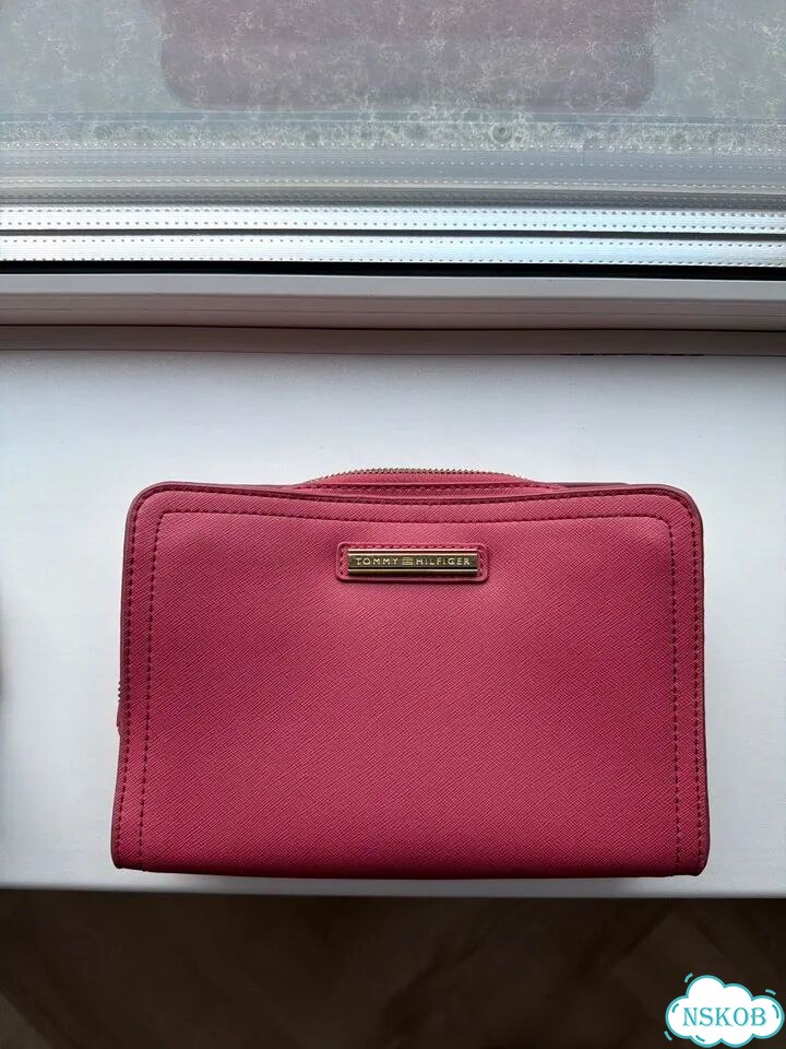 Сумка tommy hilfiger фото 1