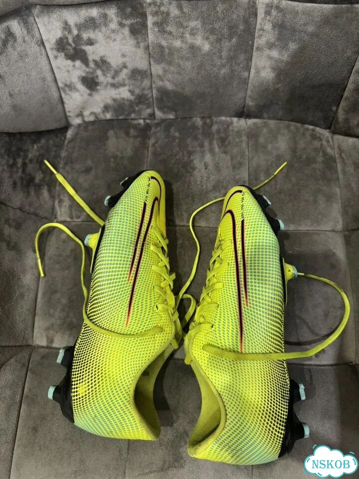Футбольные бутсы Nike Mercurial Vapor 13 Academy фото 8