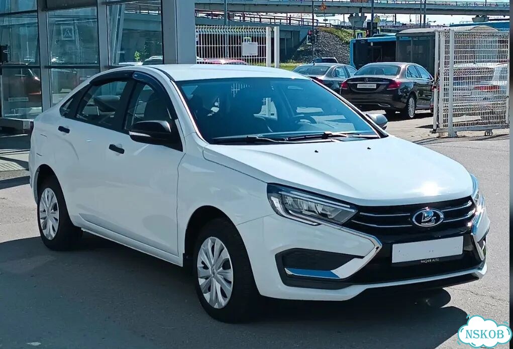Аренда LADA Vesta под такси без залога фото 1