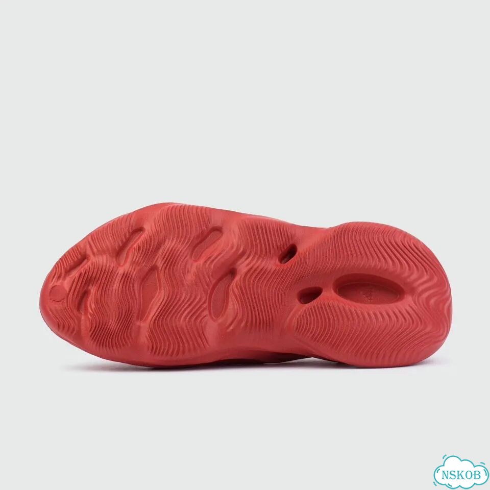Кроссовки Yeezy Foam фото 4