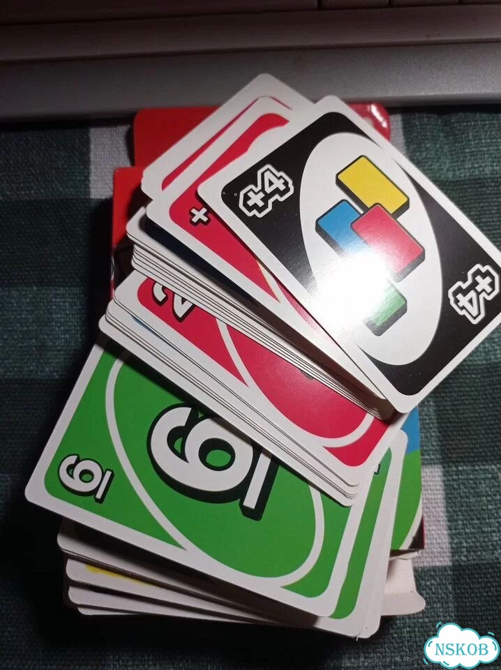 Настольная игра uno фото 1