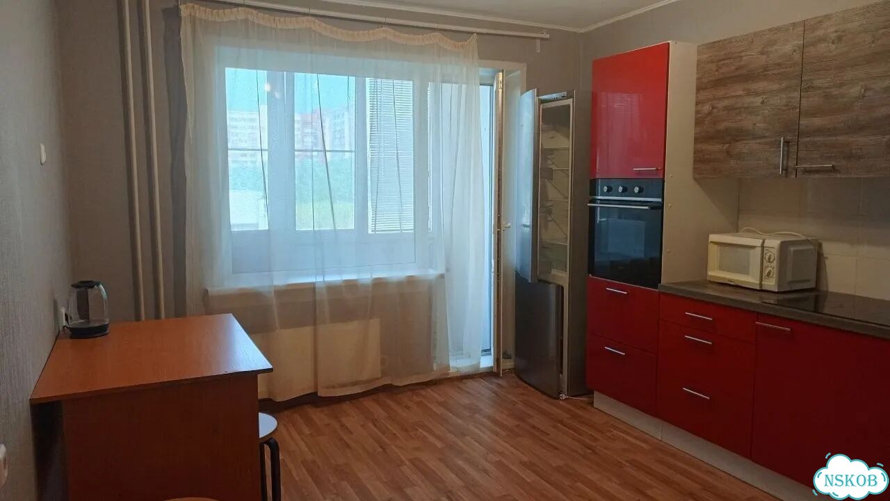 3-к. квартира, 72,4 м², 1/10 эт. фото 1