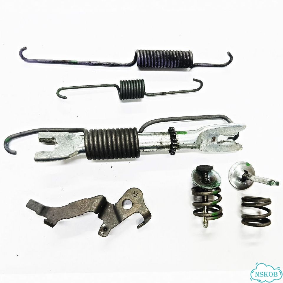 Регулятор/ механизм разводки колодок daihatsu boon M700S 1,0L 1KR-FE фото 1