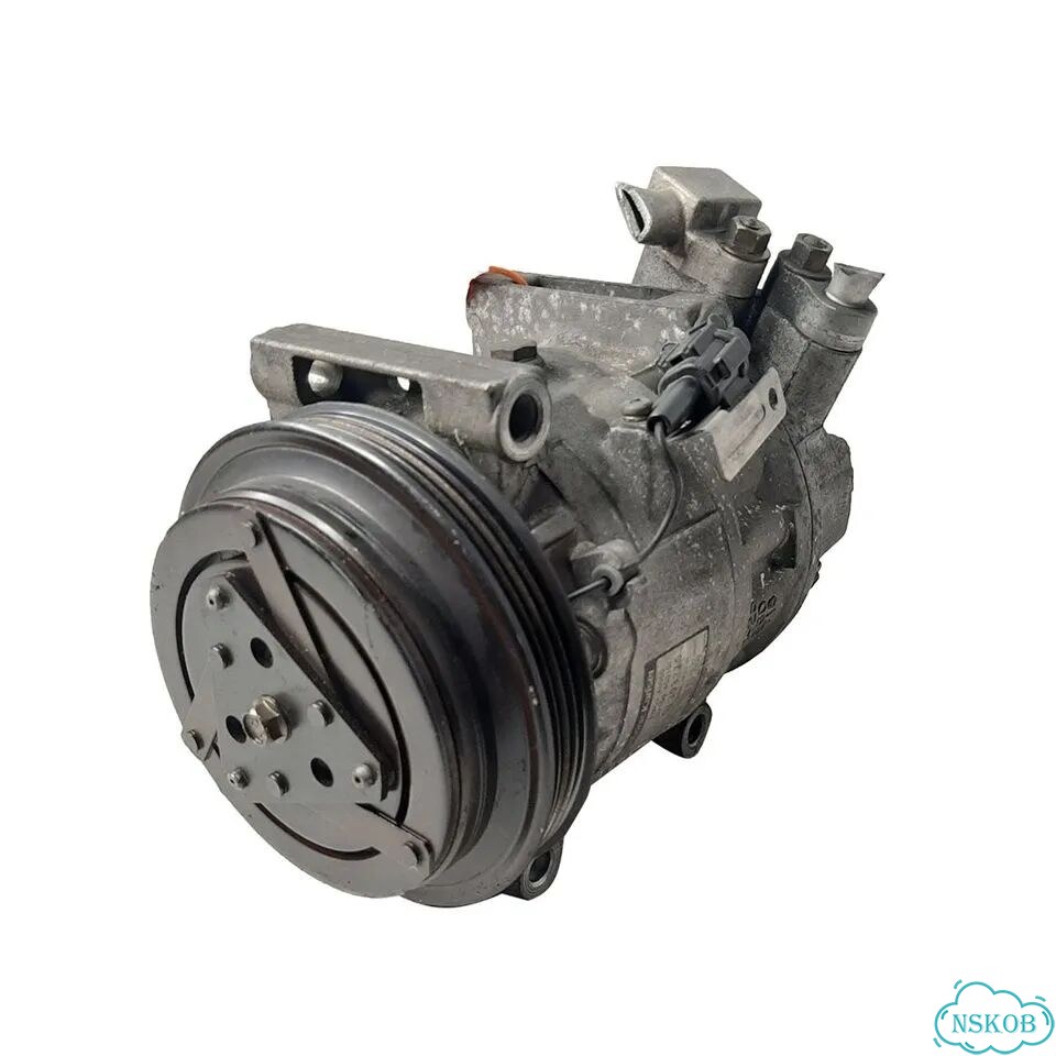 Компрессор кондиционера nissan cedric / gloria Y34 2,0L VQ20DE фото 1