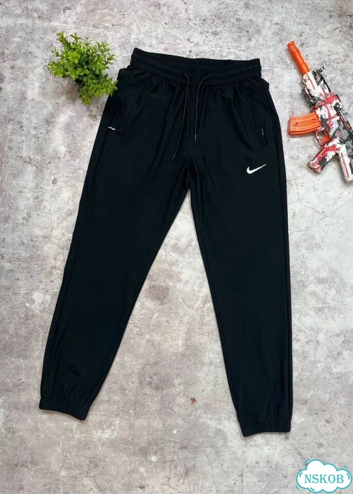 Спортивные штаны Nike фото 2
