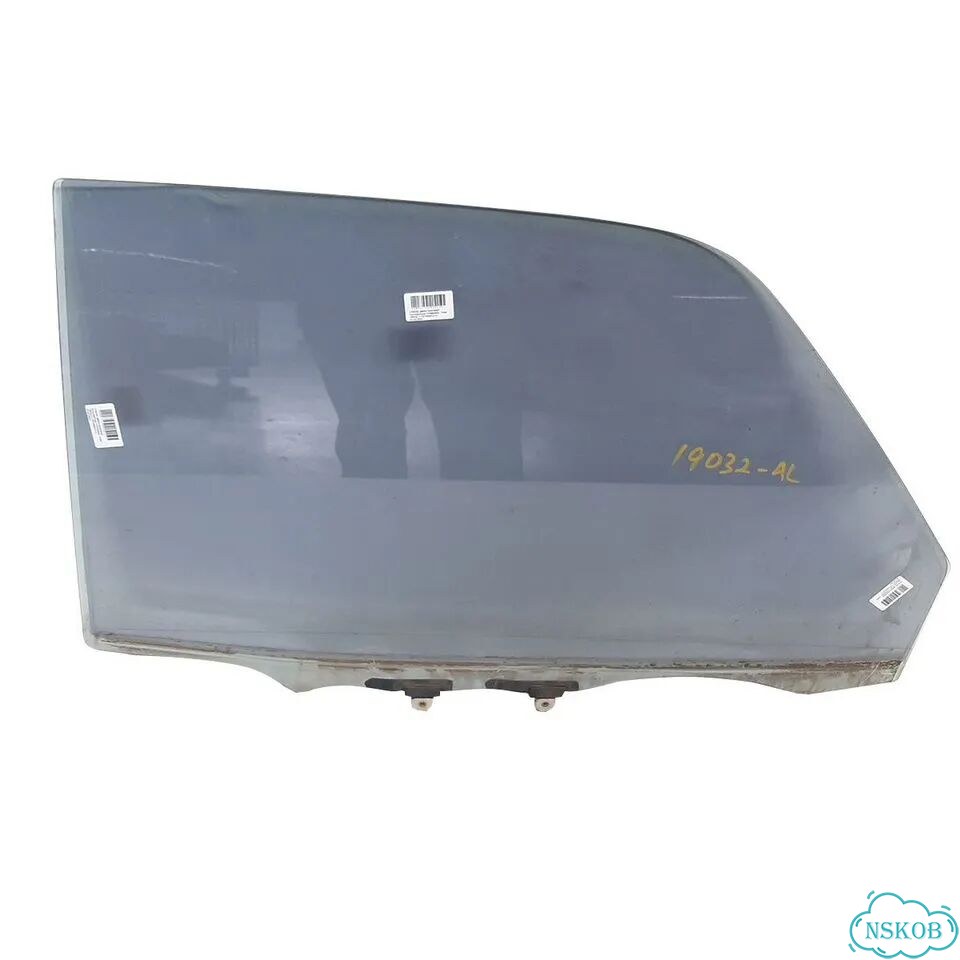 Стекло двери боковой toyota RAV4 SXA10G 2,0L 3S-FE фото 1