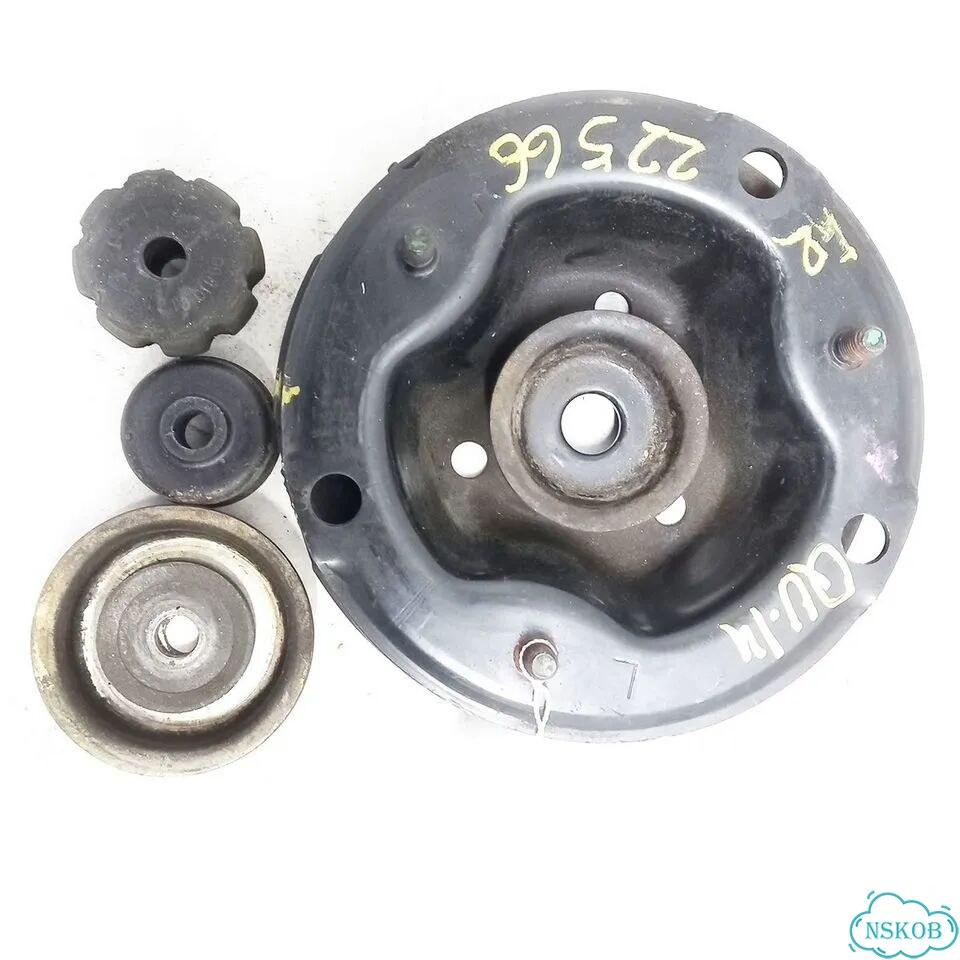 Опора стойки и амортизатора nissan bluebird ENU14 1,8L SR18DE фото 1