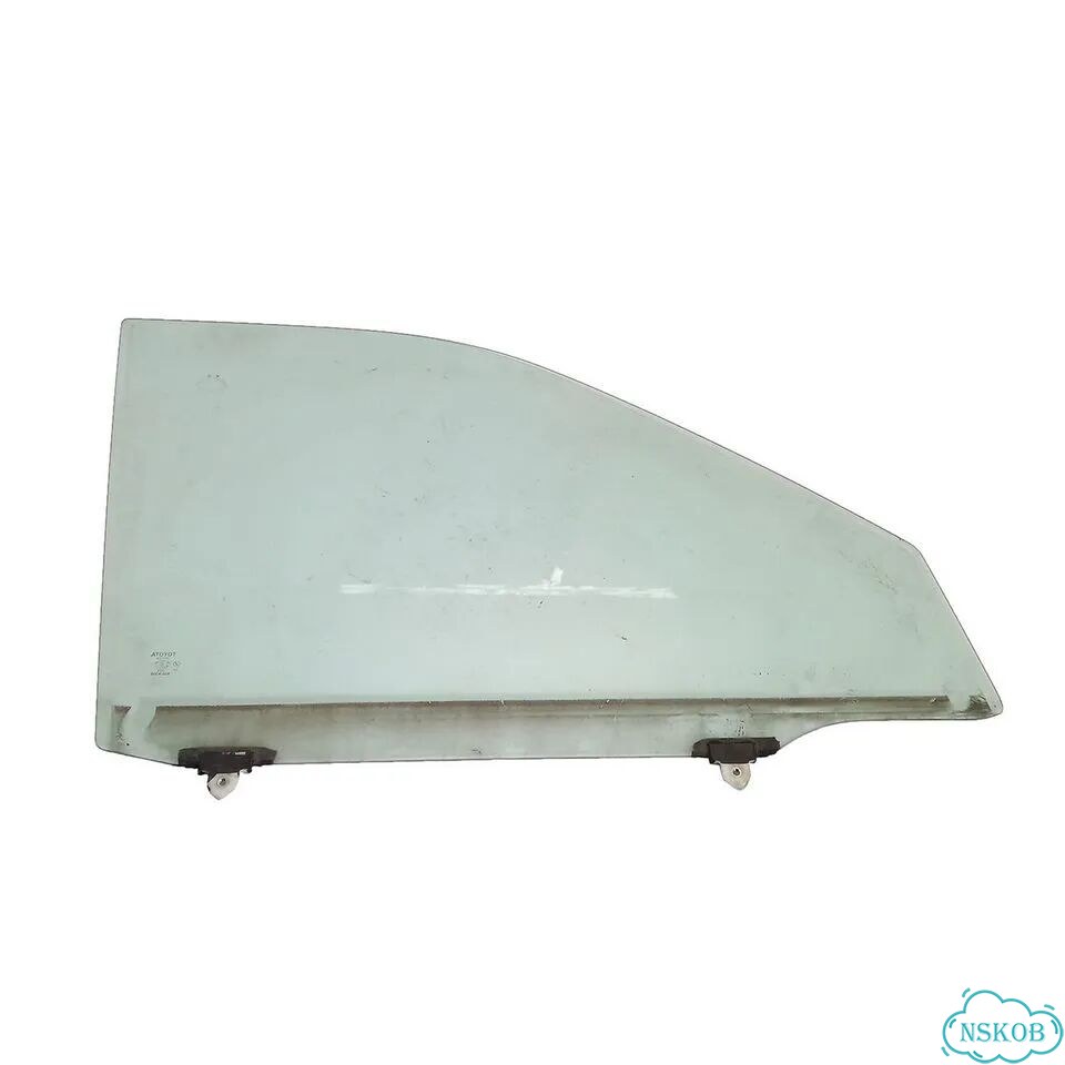 Стекло двери боковой toyota liteace noah SR40G 2,0L 3S-FE фото 1