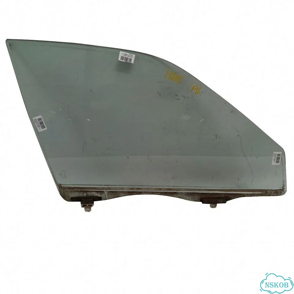 Стекло двери боковой toyota corolla AE110 1,5L 5A-FE фото 1