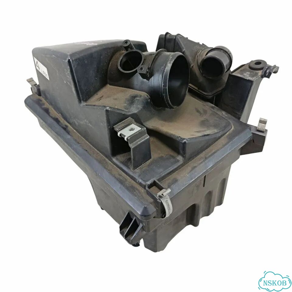 Корпус воздушного фильтра mazda axela BK3P 2,3L L3-VE фото 2