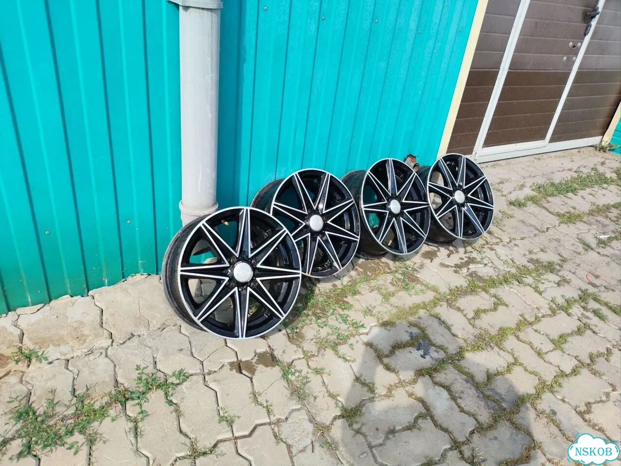 Литые диски 885 L074 4.33×R14 4×98 фото 1