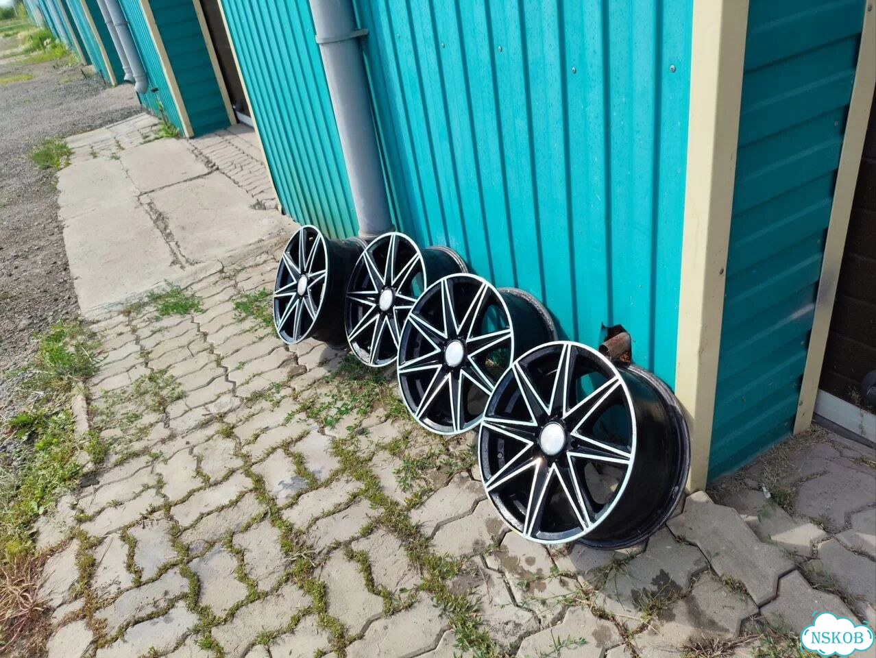 Литые диски 885 L074 4.33×R14 4×98 фото 2