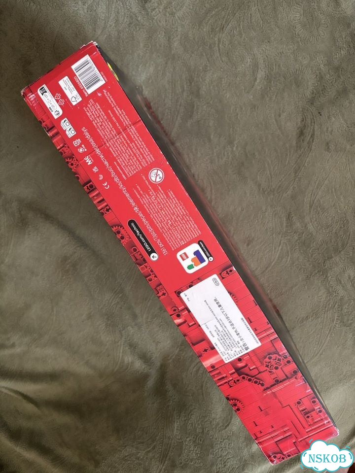 Коробка от Lego Technic Ferrari SF-24 фото 6