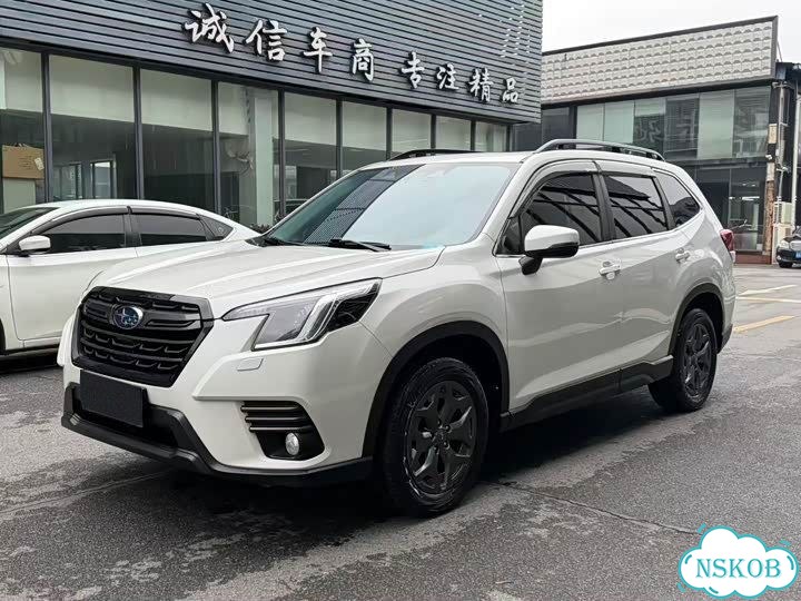 Subaru Forester 2.0 CVT, 2023, 30 000 км фото 3