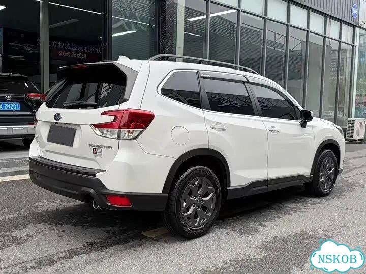 Subaru Forester 2.0 CVT, 2023, 30 000 км фото 5