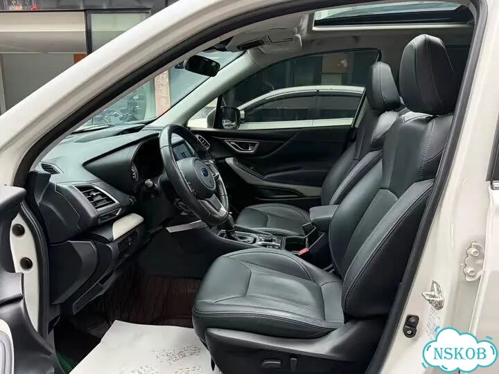 Subaru Forester 2.0 CVT, 2023, 30 000 км фото 9