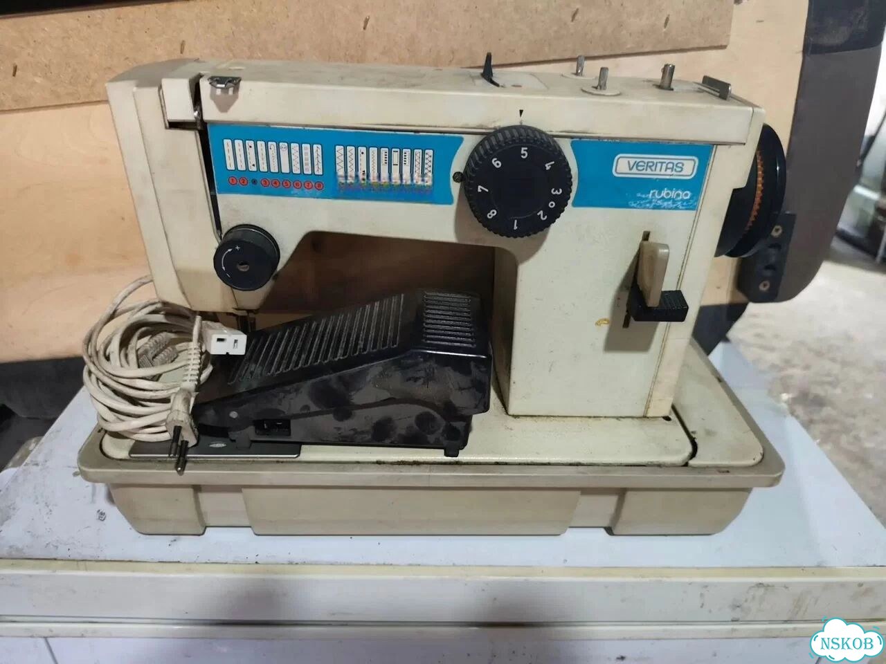 Продам швейную машинку фото 6
