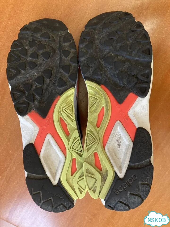 Кроссовки Adidas Torsion фото 6