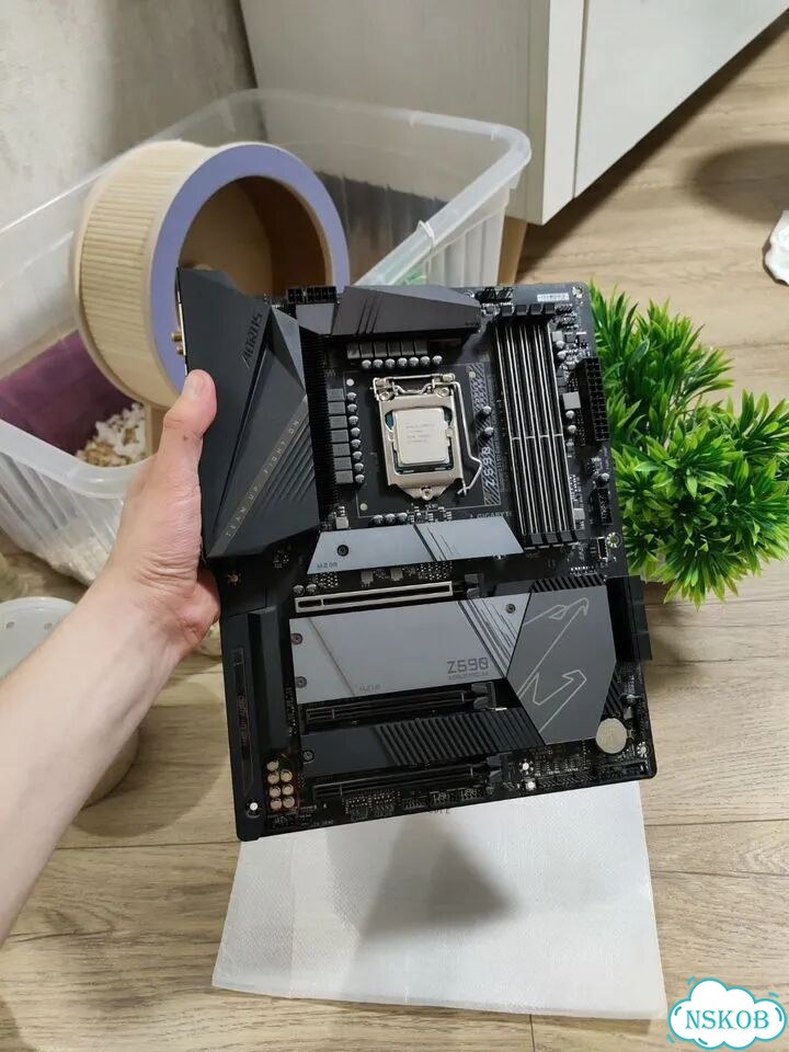 Gigabyte Z590 Aorus Pro AX DDR4 Материнская плата фото 1