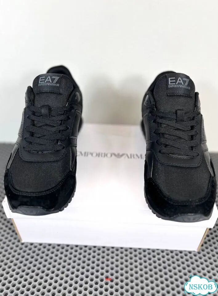 Кроссовки Armani Exchange фото 3