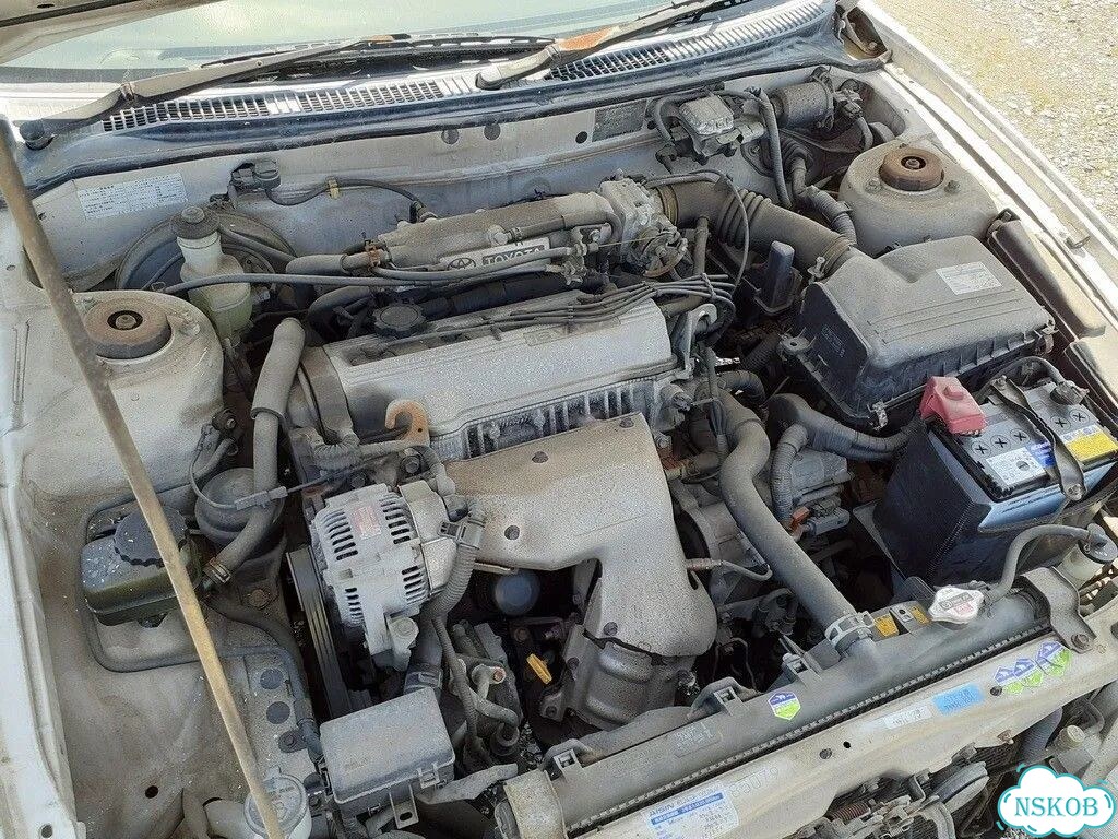 Накладка на стойку кузова Toyota Carina ed ST200 фото 8