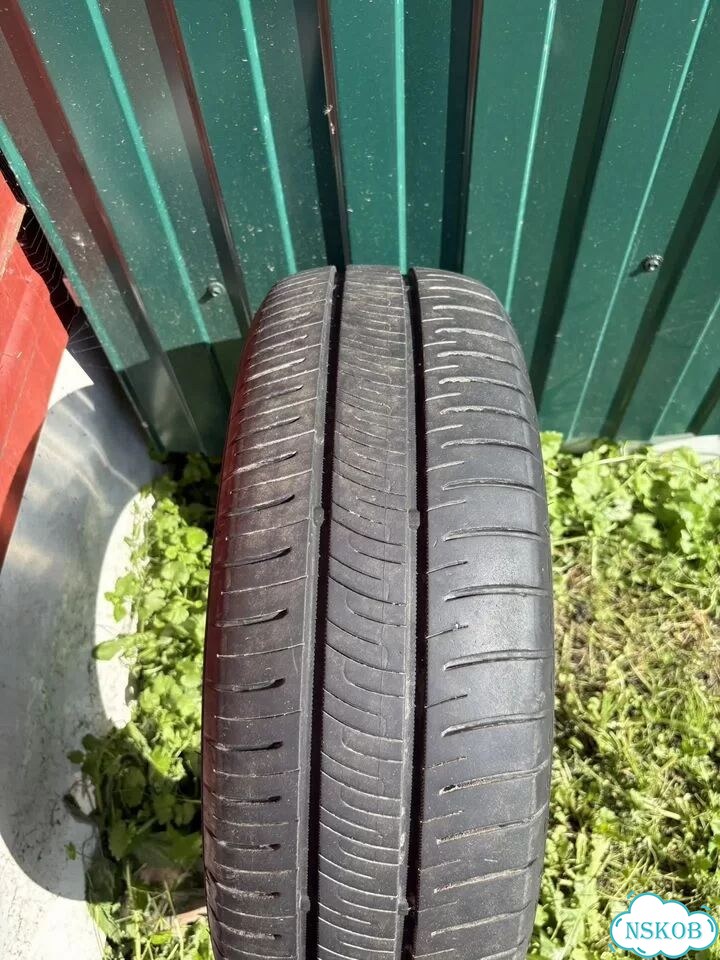 Dunlop Enasave RV505 205/60 R16 92H фото 1