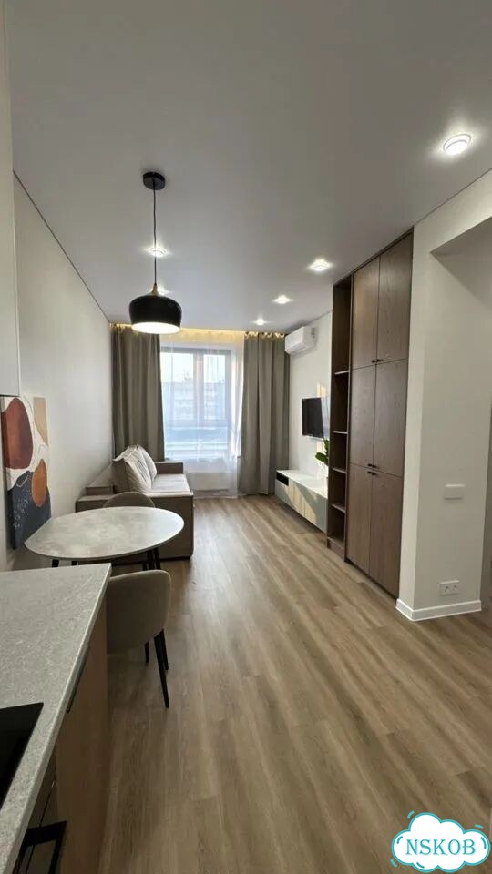 2-к. квартира, 40 м², 8/9 эт. фото 2