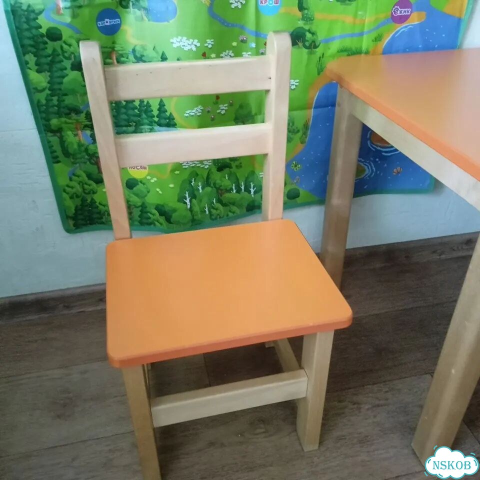 Детский стол и стул (деревянный) фото 3