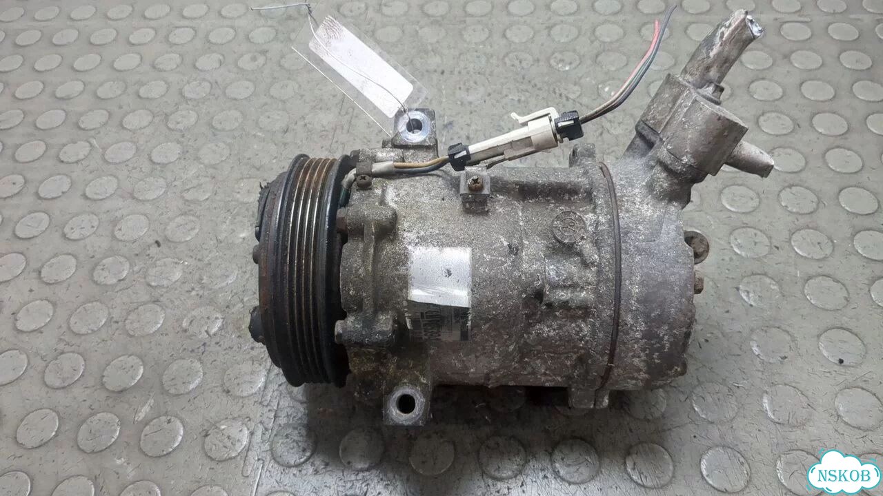 Компрессор кондиционера Saab 9-3 фото 1