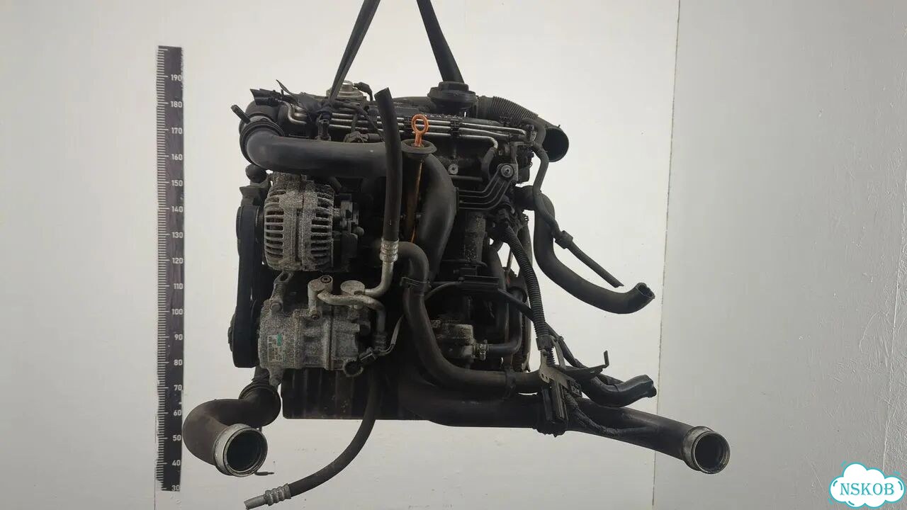 Двигатель Volkswagen Jetta 5 BXE фото 4