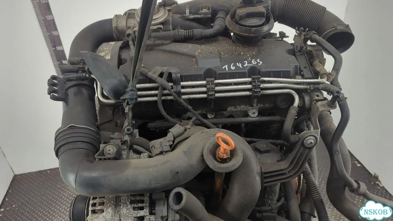 Двигатель Volkswagen Jetta 5 BXE фото 7