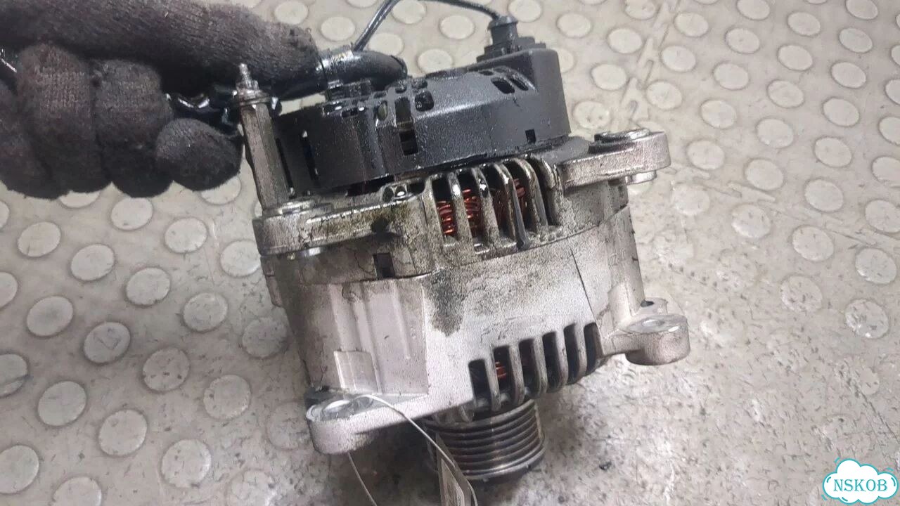 Генератор Volkswagen Passat 6 фото 4