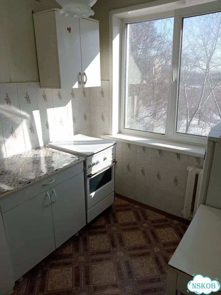 1-к. квартира, 30 м², 5/5 эт. фото 1