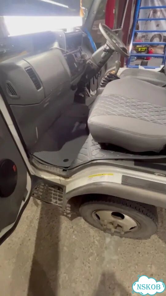 3D коврики Mitsubishi Canter фото 1