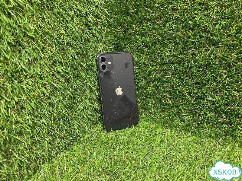 iPhone 11, 64 ГБ, 1 SIM фото 1