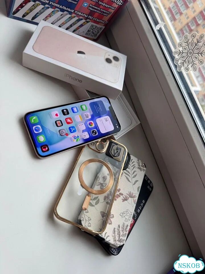 iPhone 13, 128 ГБ, SIM + eSIM фото 1