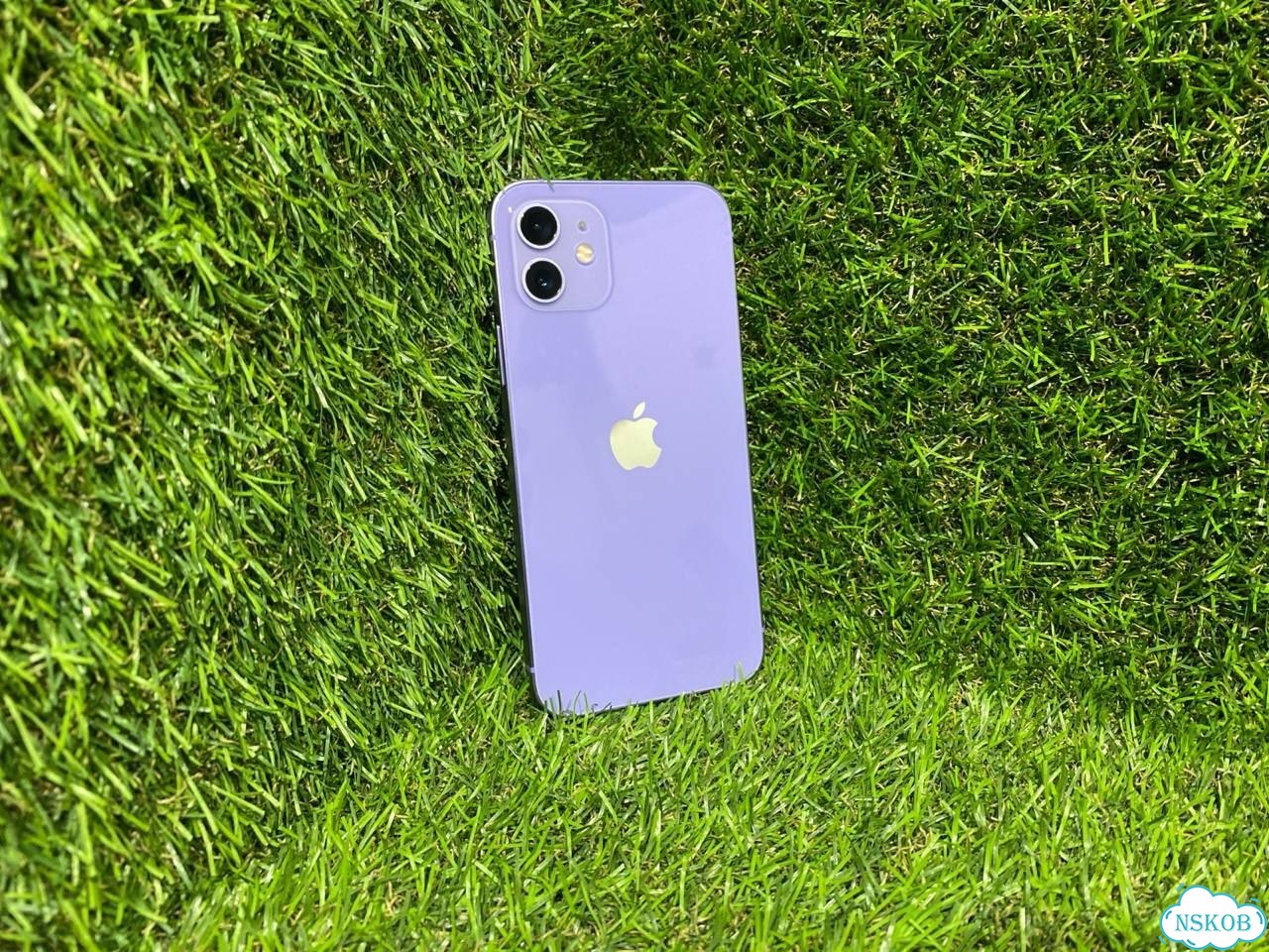 iPhone 12, 64 ГБ, 1 SIM фото 1