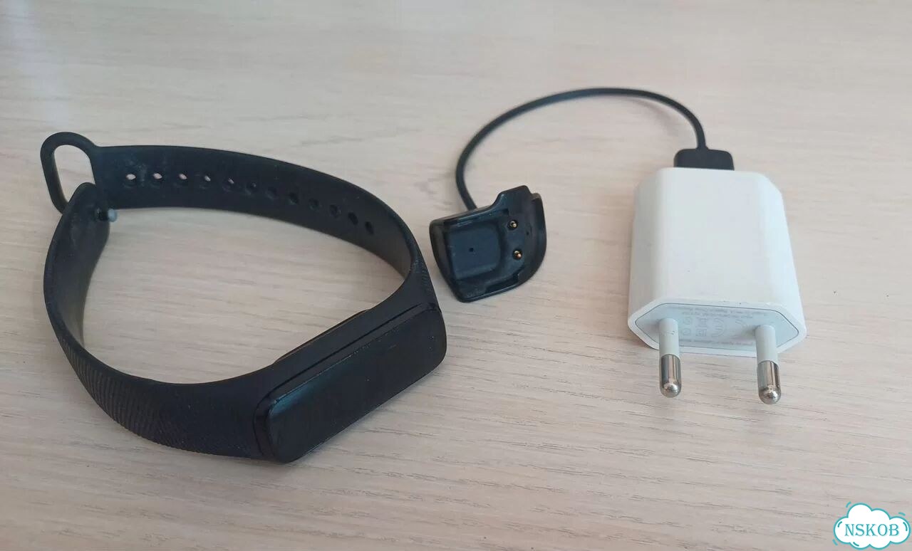 Часы Samsung Galaxy fit E фото 1