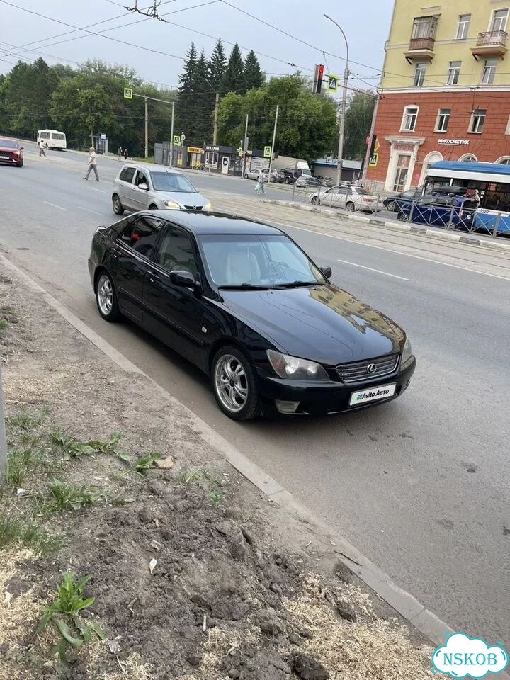 Lexus IS 2.0 MT, 1999, 370 000 км фото 3
