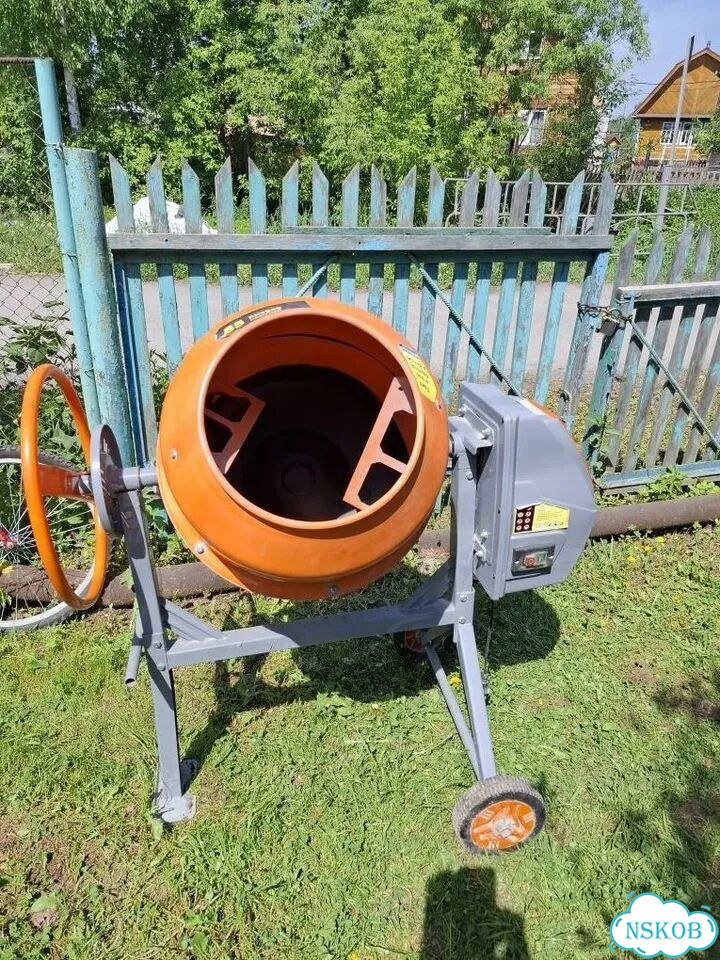 Бетоносмеситель бу фото 1